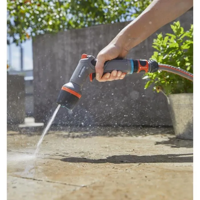 Gardena 18304-20 Pistolet d'arrosage et nettoyage Comfort ecoPulse - Technologie d'économie d'eau (40%) - 4 types de jets réglables - Résistant au gel et aux UV - Garantie 5 ans