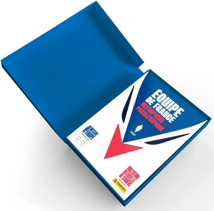 Panini - Album de Stickers JO 2024 Équipe de France - Coffret Premium avec Album + 20 Pochettes + 3 Pochettes Offertes - 461 Stickers Panini - Album de Stickers JO 2024 Équipe de France - Coffret Premium avec Album + 20 Pochettes + 3 Pochettes Offertes - 461 Stickers
