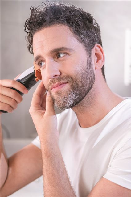 Wahl 09649-016 Tondeuse barbe et cheveux rechargeable filaire et sans fil, precision 1-25 mm, autonomie 60 min, peines colorés