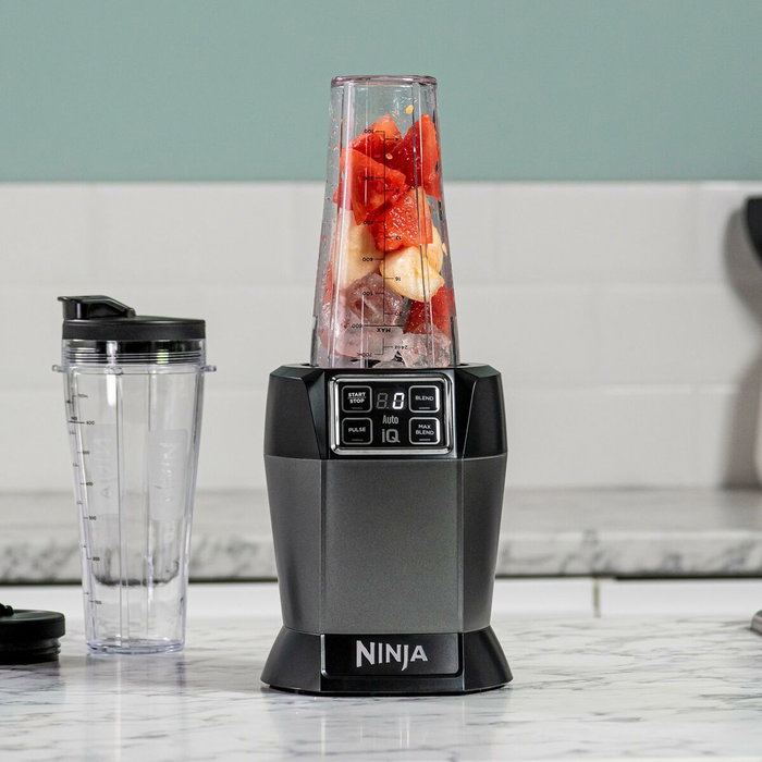 Ninja BN495EU - Blender individuel Auto-iQ 1000 W - 2 x 700 ml Ninja BN495EU - Blender individuel Auto-iQ 1000 W - 2 x 700 ml