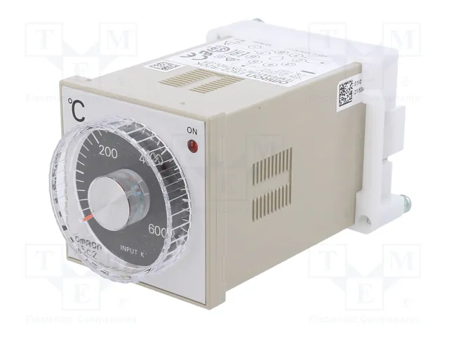 OMRON E5C2 Régulateur de température thermocouple K 0÷600°C, 200...240V AC OMRON E5C2 Régulateur de température thermocouple K 0÷600°C, 200...240V AC
