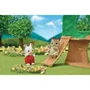 Sylvanian Families La Cabane des Bébés - Figurine Bébé Écureuil Roux Ambrose avec Toboggan, Balançoire et Hamac - Jouet Enfant 3 Ans et Plus