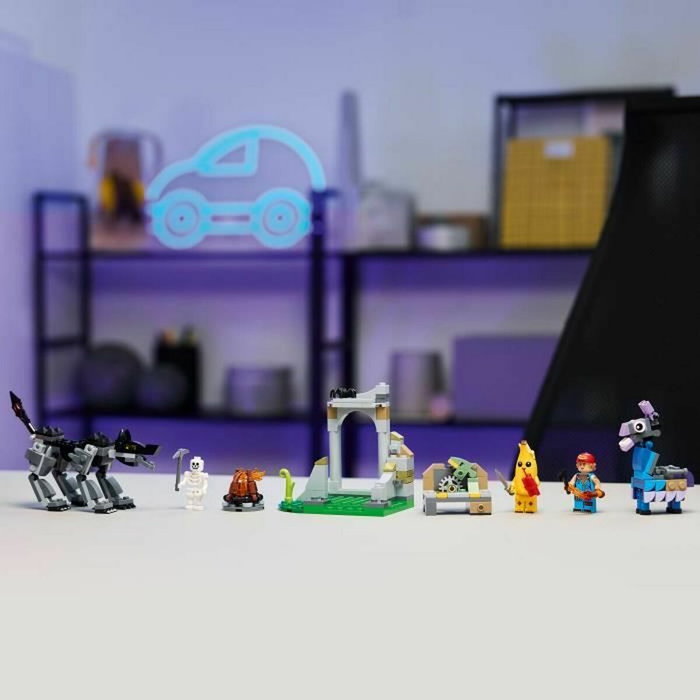 LEGO Fortnite Campamento de Banano y Bujía