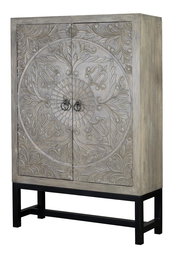GINER Y COLOMER Armoire 2 portes en bois de manguier et métal patiné gris antiquité, avec soleil fleuri et étagères, 180 x 116 x 42 cm