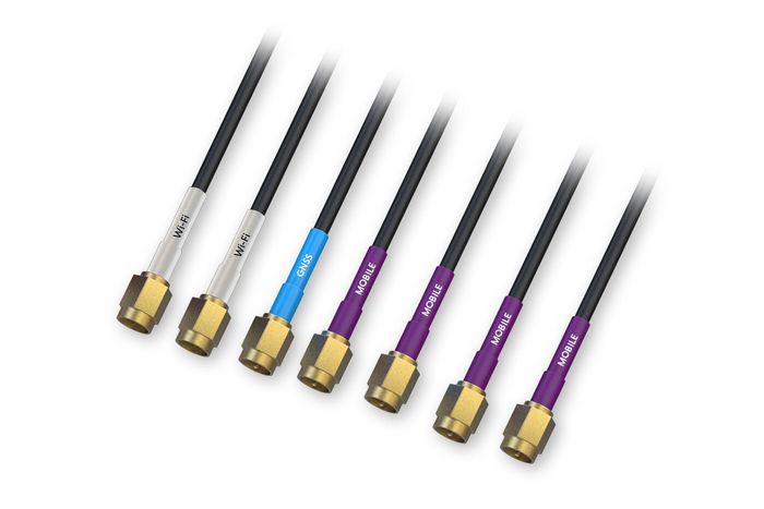 Teltonika Networks Antenne Combo MIMO 5G/GNSS/Wi-Fi SMA pour Toit, PR1KC640, 617-4200 MHz, 50Ω, 3-12V