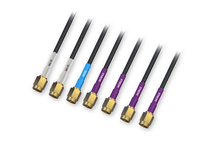 Teltonika Networks Antenne Combo MIMO 5G/GNSS/Wi-Fi SMA pour Toit, PR1KC640, 617-4200 MHz, 50Ω, 3-12V