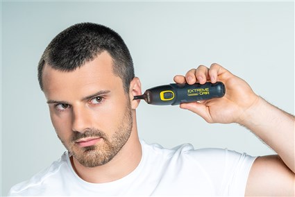 Wahl 09893-0460 Multigroomer avec ou sans câble - Tondeuse nez, oreilles et sourcils avec poignée antidérapante Advanced - 4 têtes et 8 guides