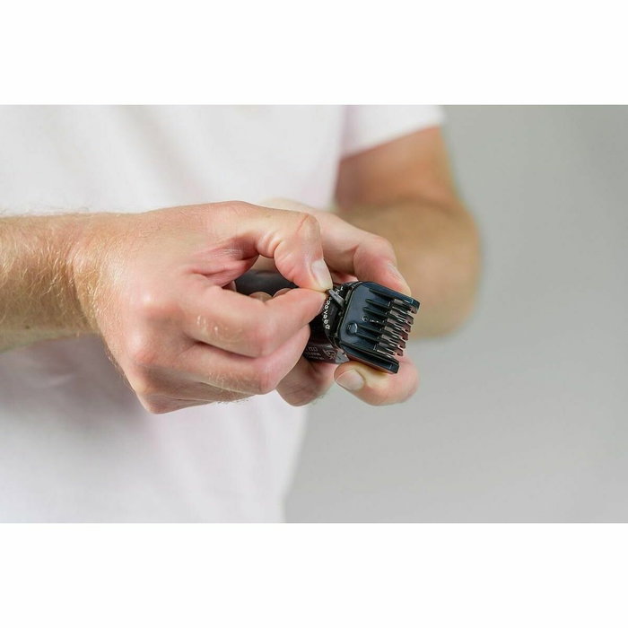 Wahl Extreme Grip Advanced Multigroomer Noir