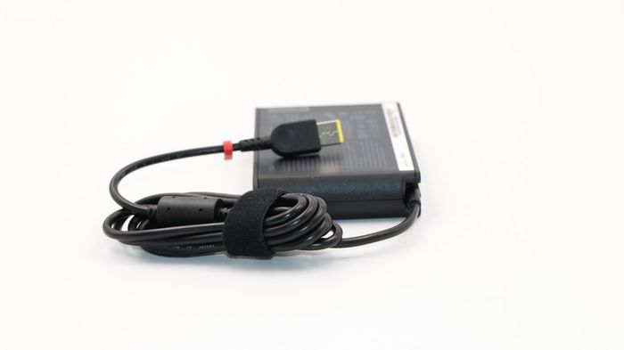 Lenovo Slim 135W 20VDC 3P WW