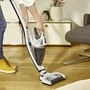 Severin HV7173 - Aspirateur balai sans fil 2-en-1 pliable, 8000 Pa, autonomie 32 min, bac 600 ml, brosse LED, articulation 180 degres, blanc