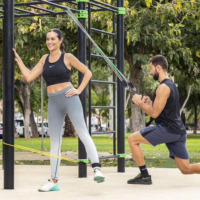 Pack Plateforme Vibrante avec Haut-parleur, Télécommande et Bandes de Résistance avec Guide d’Exercices InnovaGoods