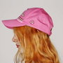 Karactermania - Gorra Infantil Barbie Varsity - Casquette Enfant Barbie - Coupe-Vent - Taille Unique (14 x 20 x 25 cm)