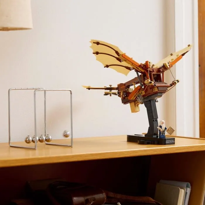 LEGO Icons 10363 La Machine Volante de Léonard de Vinci - Set de Construction pour Adultes - Ornithoptère avec 493 Pièces - Décoration Intérieure LEGO Icons 10363 La Machine Volante de Léonard de Vinci - Set de Construction pour Adultes - Ornithoptère avec 493 Pièces - Décoration Intérieure