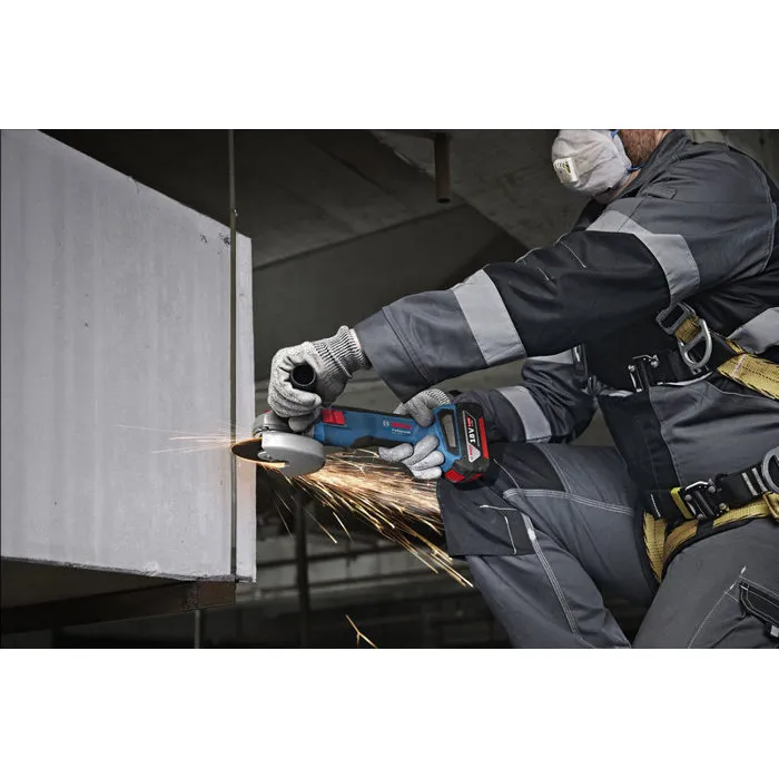 Bosch Professional Set combiné 2 outils 18V 0615V0003C : Perforateur GBH 18V-22 SDS-plus et Meuleuse GWS 18V-7 125 mm avec 2 batteries 5,0 Ah et chargeur