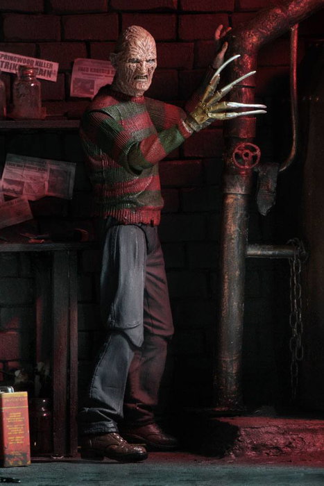 NECA Ultimate Freddy La Revanche de Freddy figurine 18 cm NECA Ultimate Freddy La Revanche de Freddy figurine 18 cm