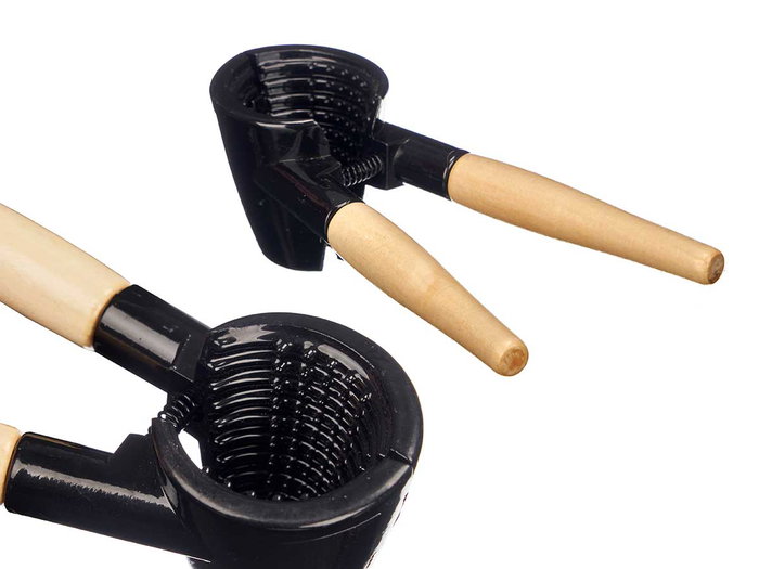Kinvara Casse-Noisette en Bois Naturel et Métal 17 x 5,7 x 9 cm (Set de 12)