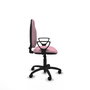 Chaise de bureau Algarra avec mécanisme de contact permanent de base, recouverte de tissu rose. Équipée d'une base en polyamide noir, d'accoudoirs fixes et de roulettes en nylon de 50 mm.