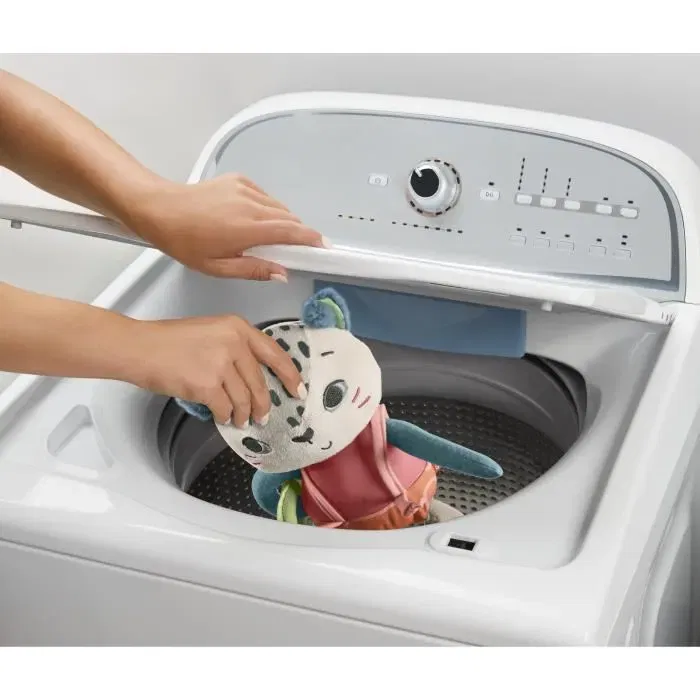 Fisher-Price Uncia mon Léopard des Neiges Jouet d'éveil pour bébé - Peluche sensorielle avec activités motrices et en plastique recyclé