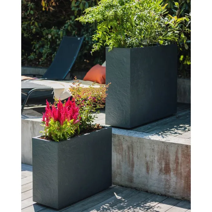 Volcania Jardinière Muret Loft L EDA - 46 L pour Intérieur/Extérieur - Décoration Pierre - Dimensions 78.5 x 29.5 x 60 cm - Gris Anthracite