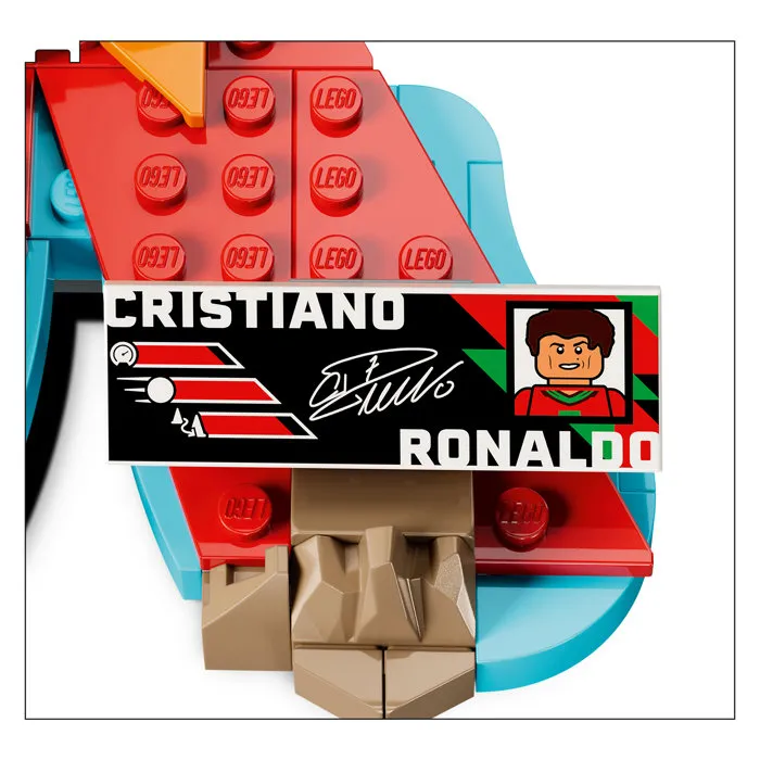 LEGO 43012 Cristiano Ronaldo Best Of - Set de Construction Collector de 490 Pièces, Décoration de Chambre Football