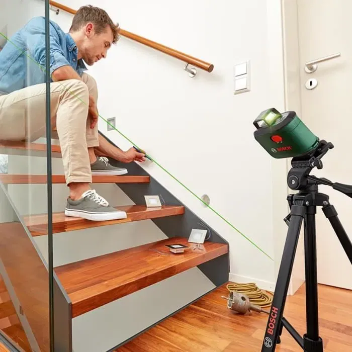 Bosch BZ1 - Niveau laser rotatif 360° AdvancedLevel, sans fil, aimanté, portée 40 m, précision ± 2 mm, pour travaux construction et rénovation Bosch BZ1 - Niveau laser rotatif 360° AdvancedLevel, sans fil, aimanté, portée 40 m, précision ± 2 mm, pour travaux construction et rénovation