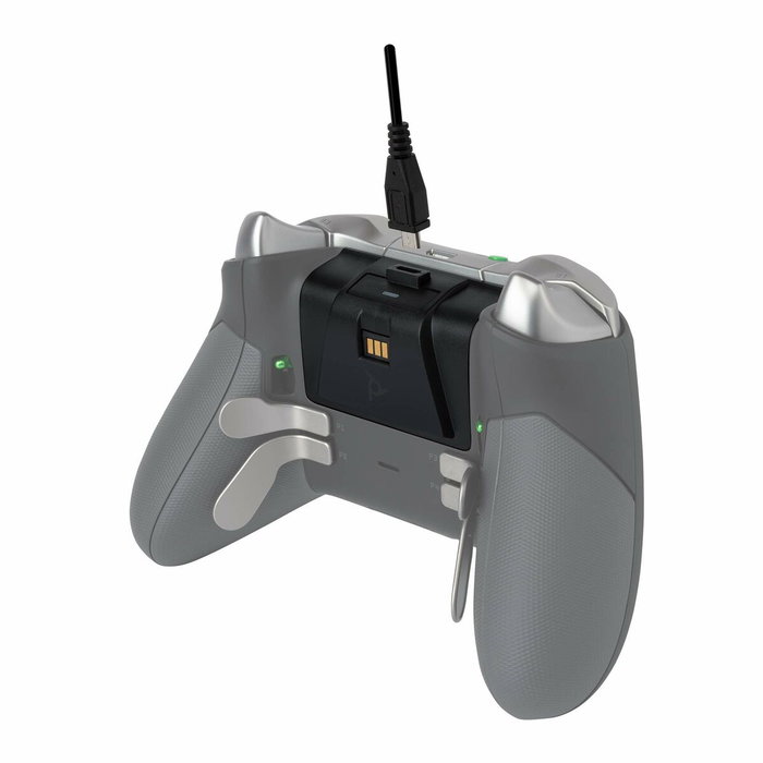 PDP Kit Play & Charge pour manettes Xbox One et Series X|S - Noir PDP Kit Play & Charge pour manettes Xbox One et Series X|S - Noir