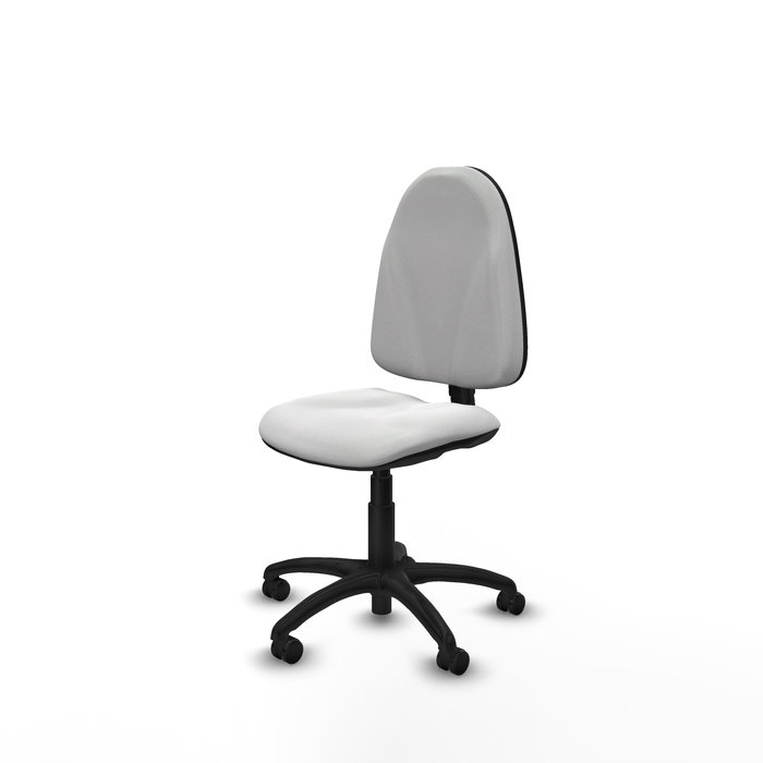 Chaise de bureau Algarra avec mécanisme de contact permanent de base, recouverte de tissu blanc. Équipée d'une base en polyamide noir, sans accoudoirs et avec roulettes pour parquet.
