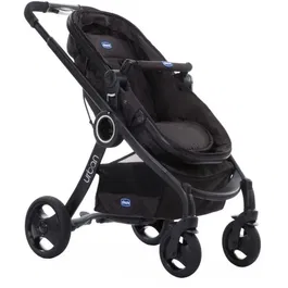 Chicco Poussette Urban Plus - Modèle réversible avec nacelle dès la naissance - Compacte pliée, avec habillage pluie - Noir