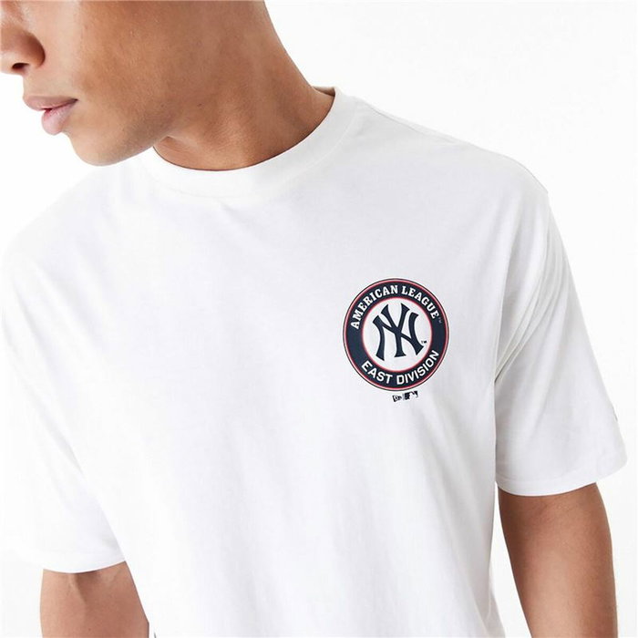 T-shirt à manches courtes homme New Era MLB PLAYER GRPHC OS TEE NEYYAN 60435538 Blanc (L) T-shirt à manches courtes homme New Era MLB PLAYER GRPHC OS TEE NEYYAN 60435538 Blanc (L)