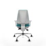 Chaise Elche Asynchrone Tissu Turquoise Structure chromée Accoudoirs blancs Sans appui-tête Roulettes 65mm pour moquette