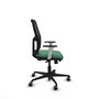 Chaise Alfera Synchrone/Traslack Maille/tissu Vert émeraude Maille Noir Base en nylon noir Accoudoirs noirs et blancs Sans appui-tête Roulettes 65mm pour moquette