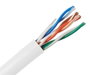 MicroConnect Câble Réseau Ethernet CAT5E UTP Solide 24AWG CCA, Gainé PVC, Bobine 305 mètres