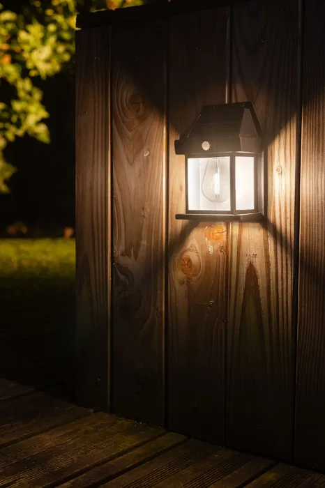 Galix G2601 - Applique murale solaire avec détecteur de présence, 36 lumens, LED COB 2700K, autonomie 6h, détection 5m