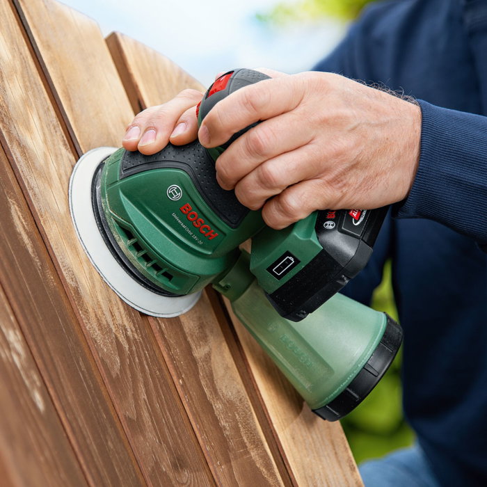 Bosch UniversalOrbit 18V-20 Ponceuse excentrique sans fil 125mm avec batterie 2,0 Ah et chargeur