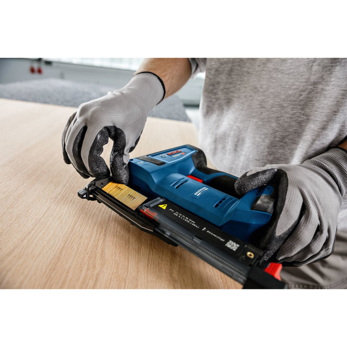 Bosch GNH 18V-35 Cloueuse sans fil 18V