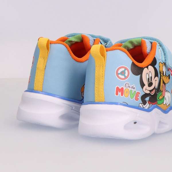 Cerdá Chaussure sportive légère semelle EVA lumineuse Mickey T023 - Modèles assortis Cerdá Chaussure sportive légère semelle EVA lumineuse Mickey T023 - Modèles assortis