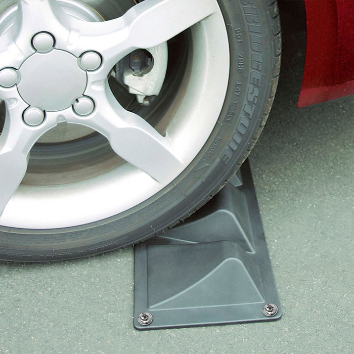 Schellenberg Butoir de parking PVC noir 40 x 20 x 6 cm pour intérieur et extérieur avec fixation par vis