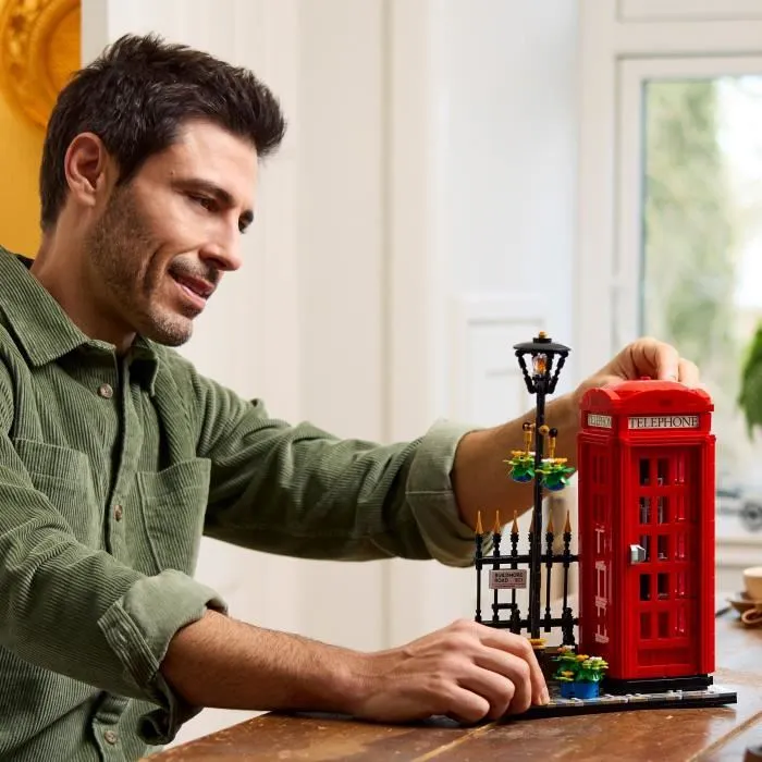 LEGO Ideas 21347 Cabine Téléphonique de Londres Décoration pour Anglophiles