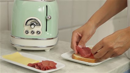 Ariete Tostador 155/14 - Toasteur vintage 2 fentes avec fonctions dégivrage, réchauffage, annulation, sélecteur 6 niveaux et plateau à miettes amovible, vert