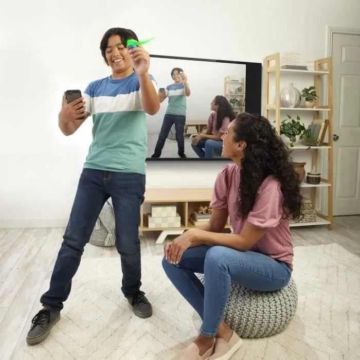 Mattel Games - Pictionary Air 2.0 Jeu de société avec stylo magique, jeu pour enfants et famille à partir de 8 ans, 2+ joueurs, jeu intérieur, référence HNT74