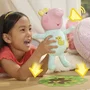 Hasbro Peppa Pig Gros Câlins Evie - Poupée Interactive Peluche avec 4 Accessoires et 20+ Sons, Personnage Série TV dès 3 ans