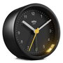 Braun BC-12-B Réveil Classique Analogique à Mouvement Continu Silencieux avec Lumière de Fond et Aiguilles Luminiscentes Noir