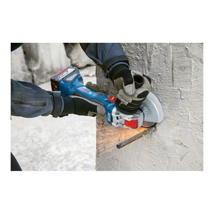 Bosch Professional Meuleuse angulaire sans fil GWX 18V-7, 125 mm, système X-Lock pour changement rapide d'accessoires, sans batterie, puissance équivalente 700W Bosch Professional Meuleuse angulaire sans fil GWX 18V-7, 125 mm, système X-Lock pour changement rapide d'accessoires, sans batterie, puissance équivalente 700W