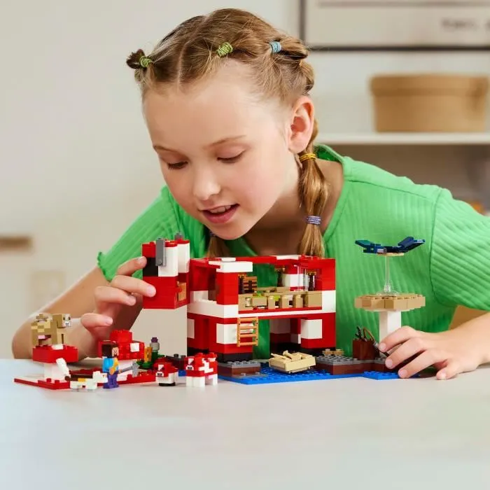 LEGO Minecraft 21270 La maison des Champimeuhs - Jeu de construction avec pièces et figurines - À partir de 8 ans