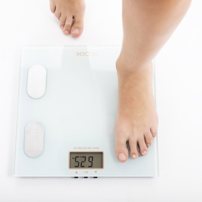 DCook Pèse-personne intelligent Gallery - Jusqu'à 180 kg - Analyse corporelle, 6 unités