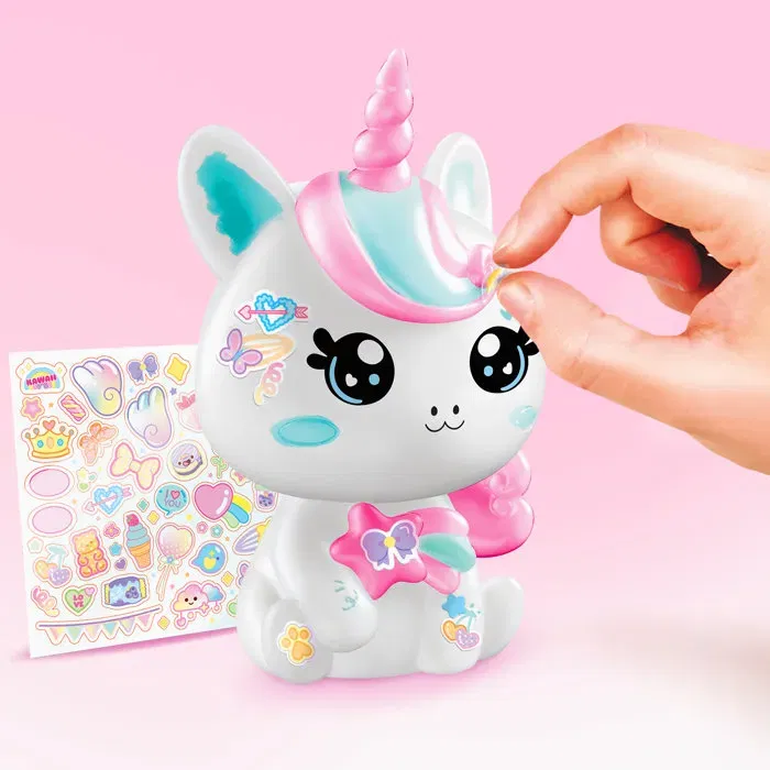 Canal Toys OFG 293 - Licorne Y2K DIY lumineuse à décorer, édition collector Style 4 Ever, avec 30 stickers et 2 feutres, lumière multicolore Canal Toys OFG 293 - Licorne Y2K DIY lumineuse à décorer, édition collector Style 4 Ever, avec 30 stickers et 2 feutres, lumière multicolore