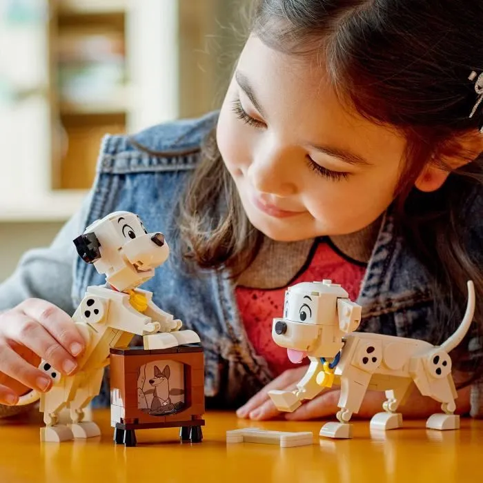 Lego Set de Construction 43271 - Les Chiots des 101 Dalmatiens : Lucky et Penny, Jeu Disney pour Enfants dès 6 ans