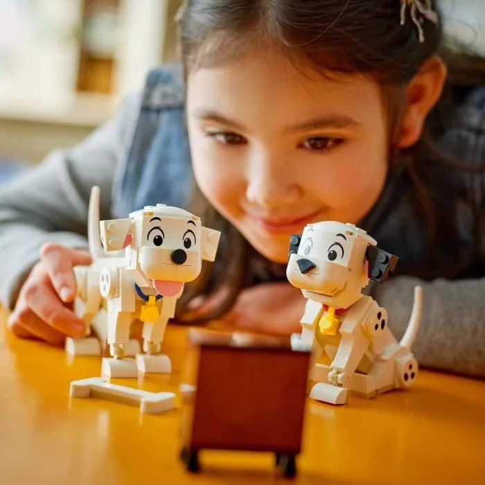 Lego Set de Construction 43271 - Les Chiots des 101 Dalmatiens : Lucky et Penny, Jeu Disney pour Enfants dès 6 ans