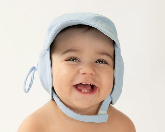 KioKids Chapeau de bébé bleu avec protection solaire UPF 50+ KioKids Chapeau de bébé bleu avec protection solaire UPF 50+