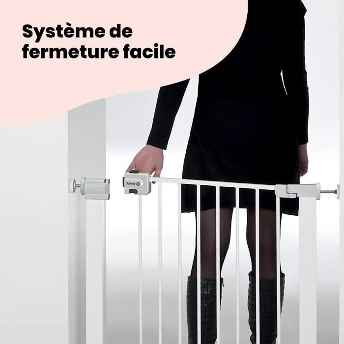 Safety 1st Barrière de sécurité enfant Easy Close - Technologie SecureTech - Double verrouillage - Installation par pression 4 points - Métal blanc réglable 73 à 80 cm Safety 1st Barrière de sécurité enfant Easy Close - Technologie SecureTech - Double verrouillage - Installation par pression 4 points - Métal blanc réglable 73 à 80 cm